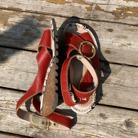 Fly London ankle wrap sandals - Picture 3 of 6